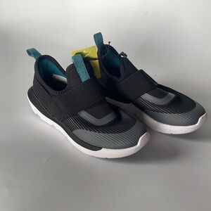 Kids' Fern Slip-On Performance Sneakers - All In Motion size 3 big boy